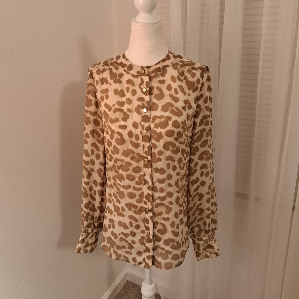 Banana Republic Animal Print Long Sleeve Collarless Blouse EUC - Size OP - Picture 2 of 7